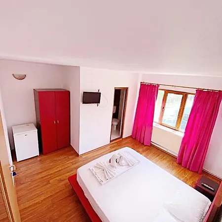 Casa Mara M8 게스트하우스 Năvodari
