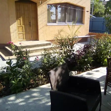 Casa Mara M8 게스트하우스