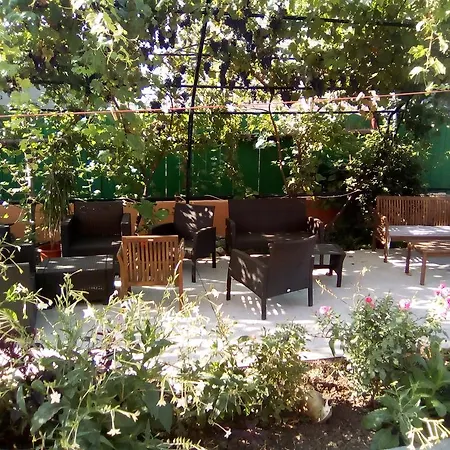 Casa Mara M8 게스트하우스 Năvodari